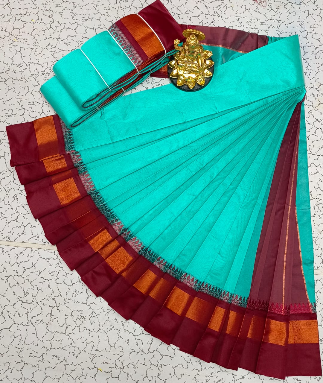 Silk Cotton Plain Saree