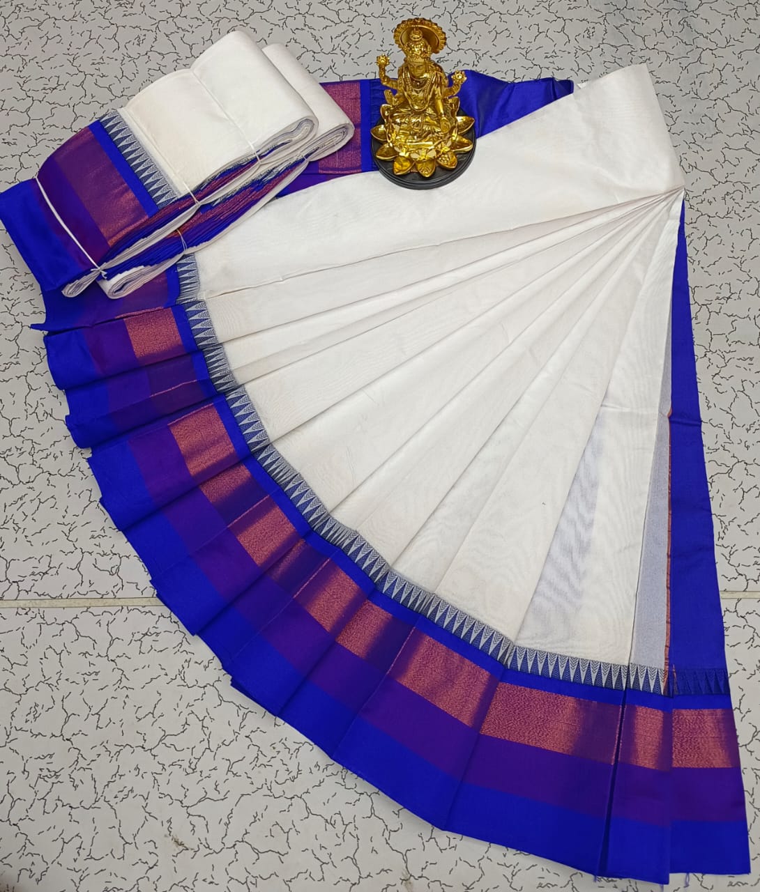 Silk Cotton Plain Saree