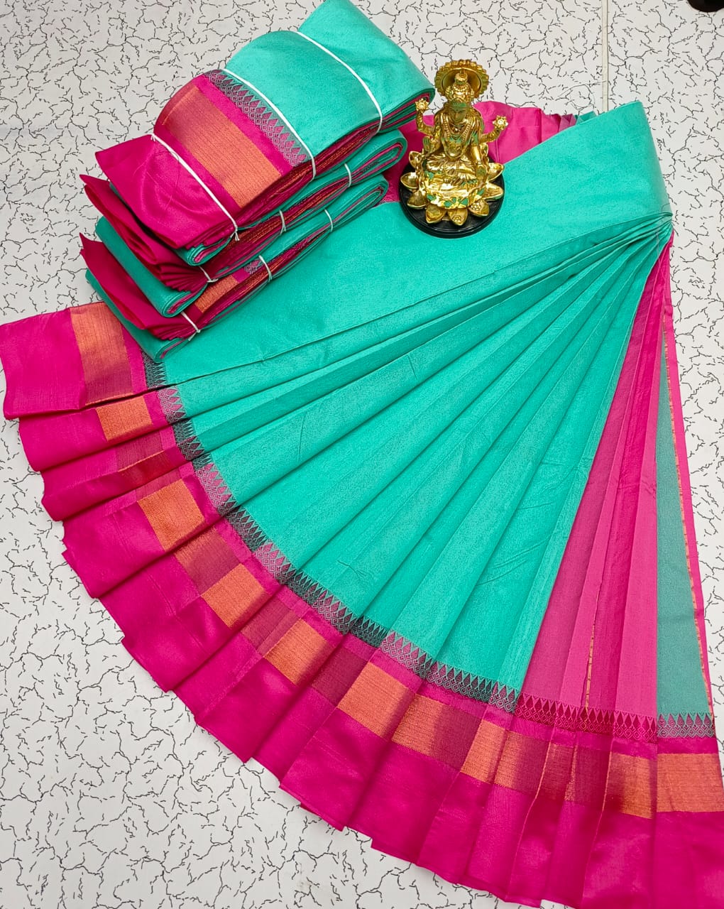 Silk Cotton Plain Saree