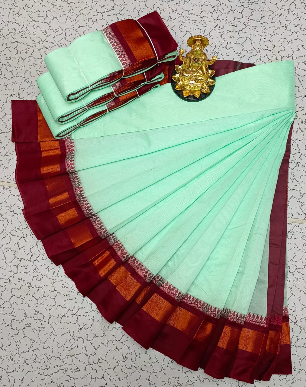 Silk Cotton Plain Saree