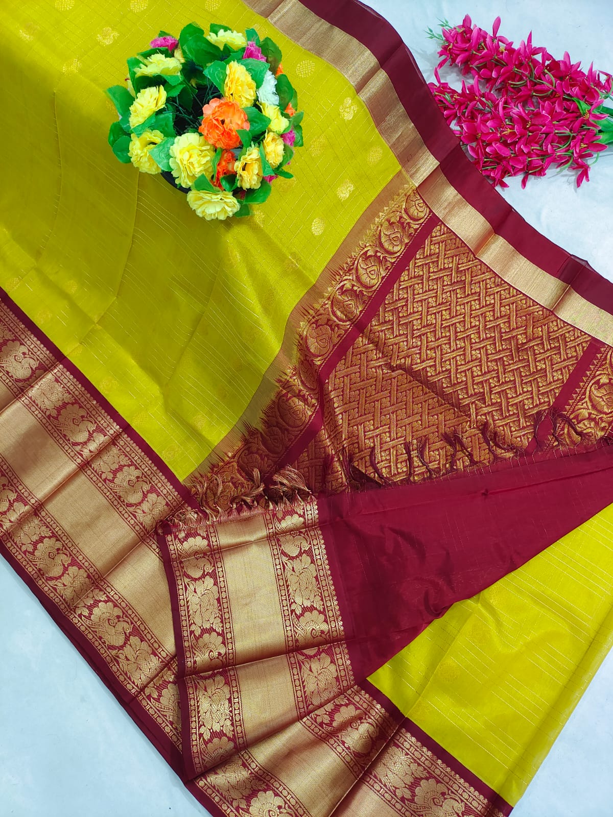 Kuppadam Pattu Kanchi Border Saree