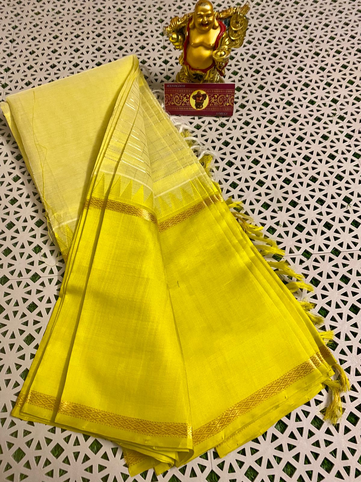 Lemon yellow Coloured Soft Silk Saree with Contrast black pallu