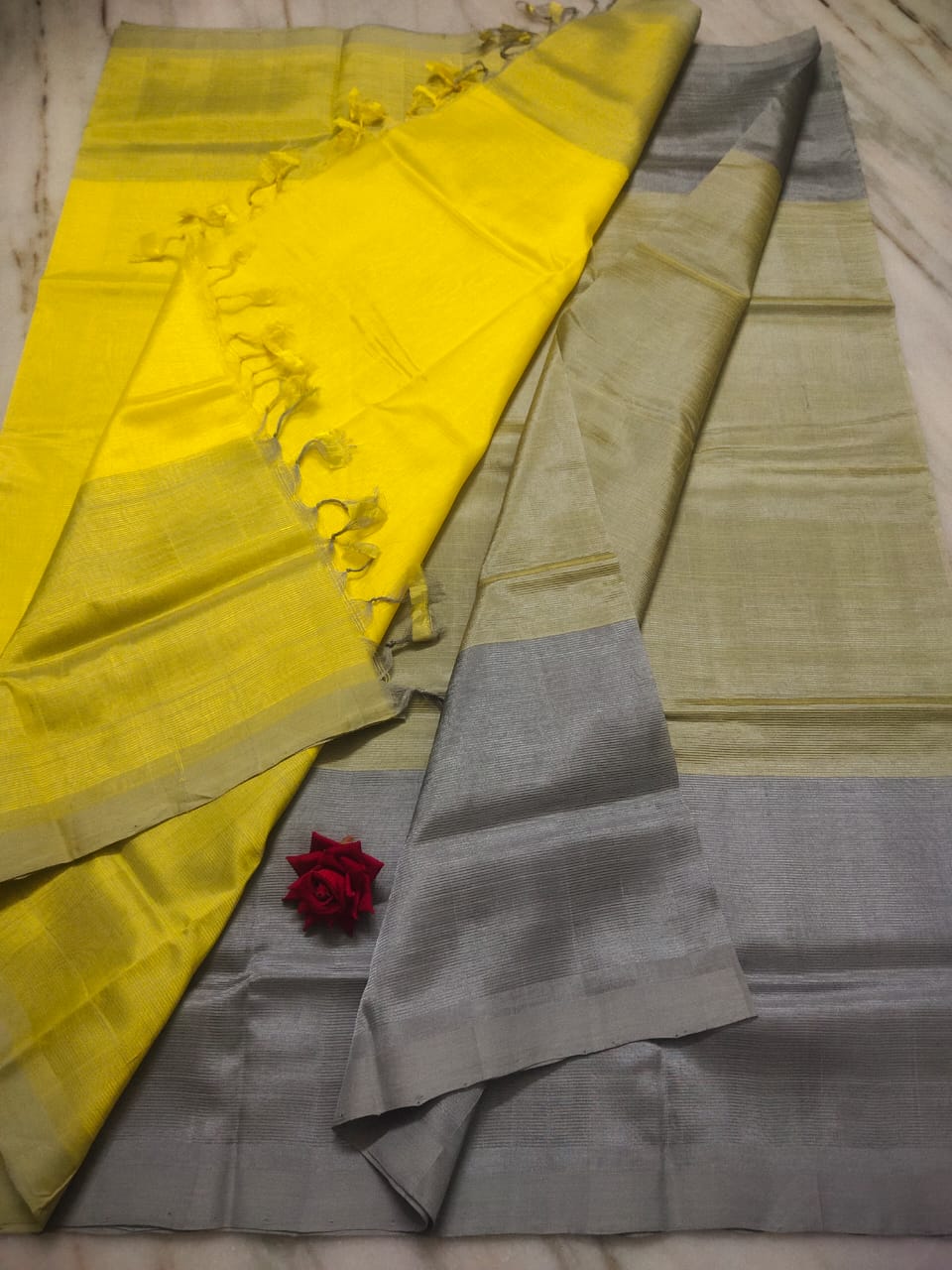 Mangalagiri pattu by cotton plain saree