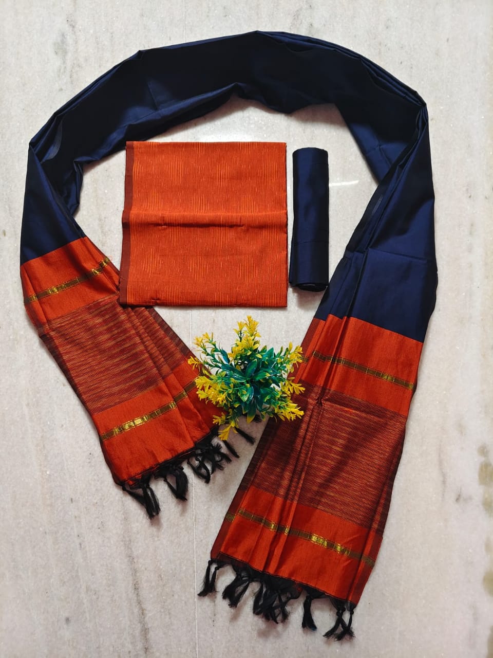 Mangalagiri pattu pochampalli border dress material set