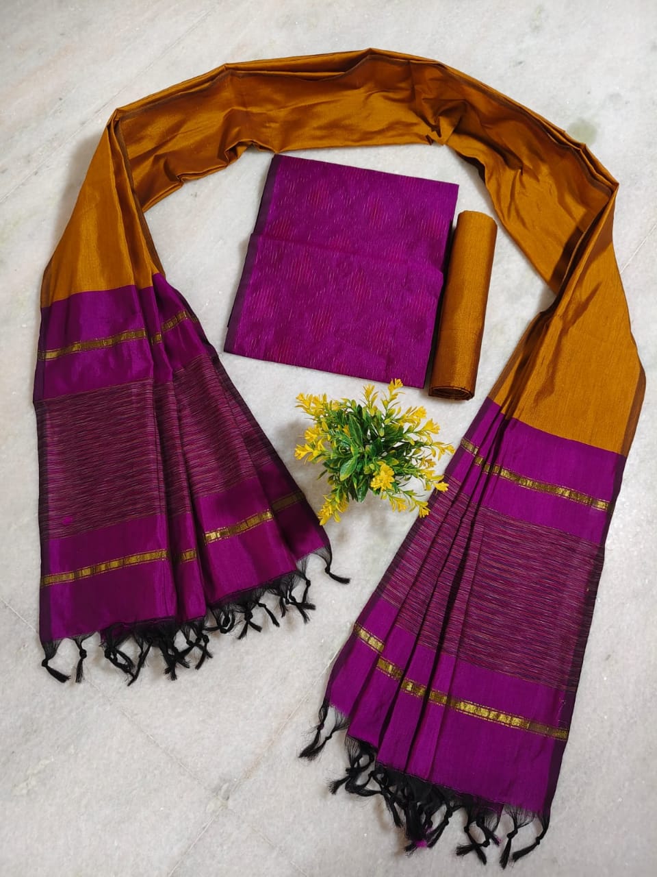 Mangalagiri pattu pochampalli border dress material set