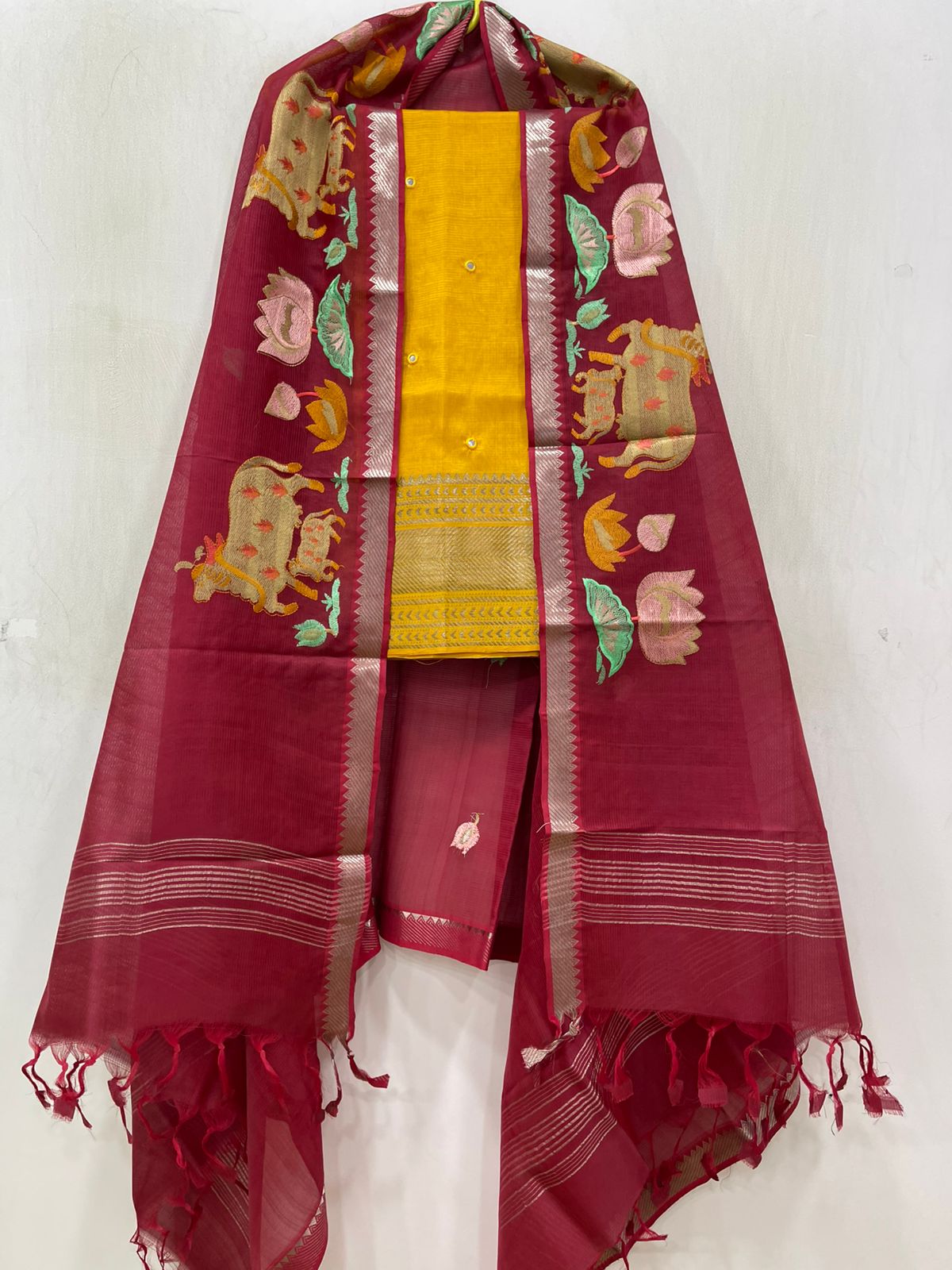 Embroidery Work Handloom Mangalagiri Dress Material