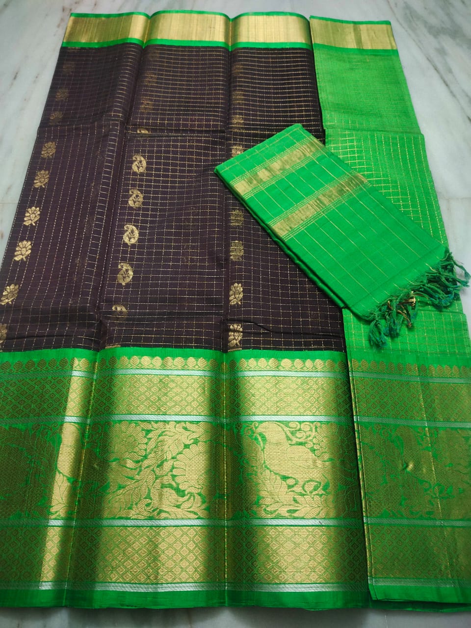 Mangalagiri Pure Handloom Orginal Kuppatam Pattu Silk Cotton Lehenga Material