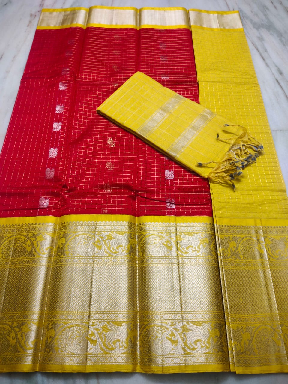 Mangalagiri Pure Handloom Orginal Kuppatam Pattu Silk Cotton Lehenga Material