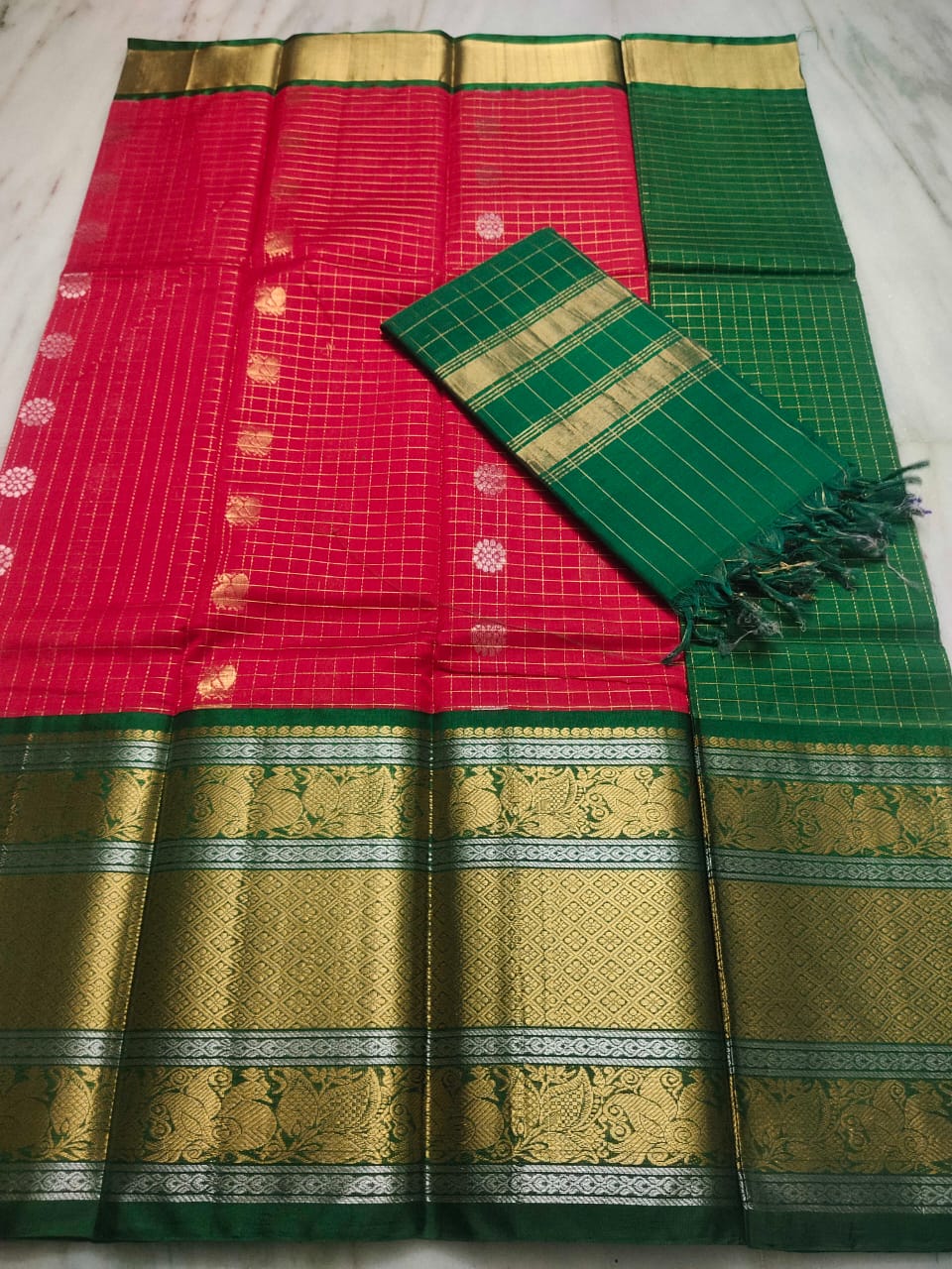 Mangalagiri Pure Handloom Orginal Kuppatam Pattu Silk Cotton Lehenga Material