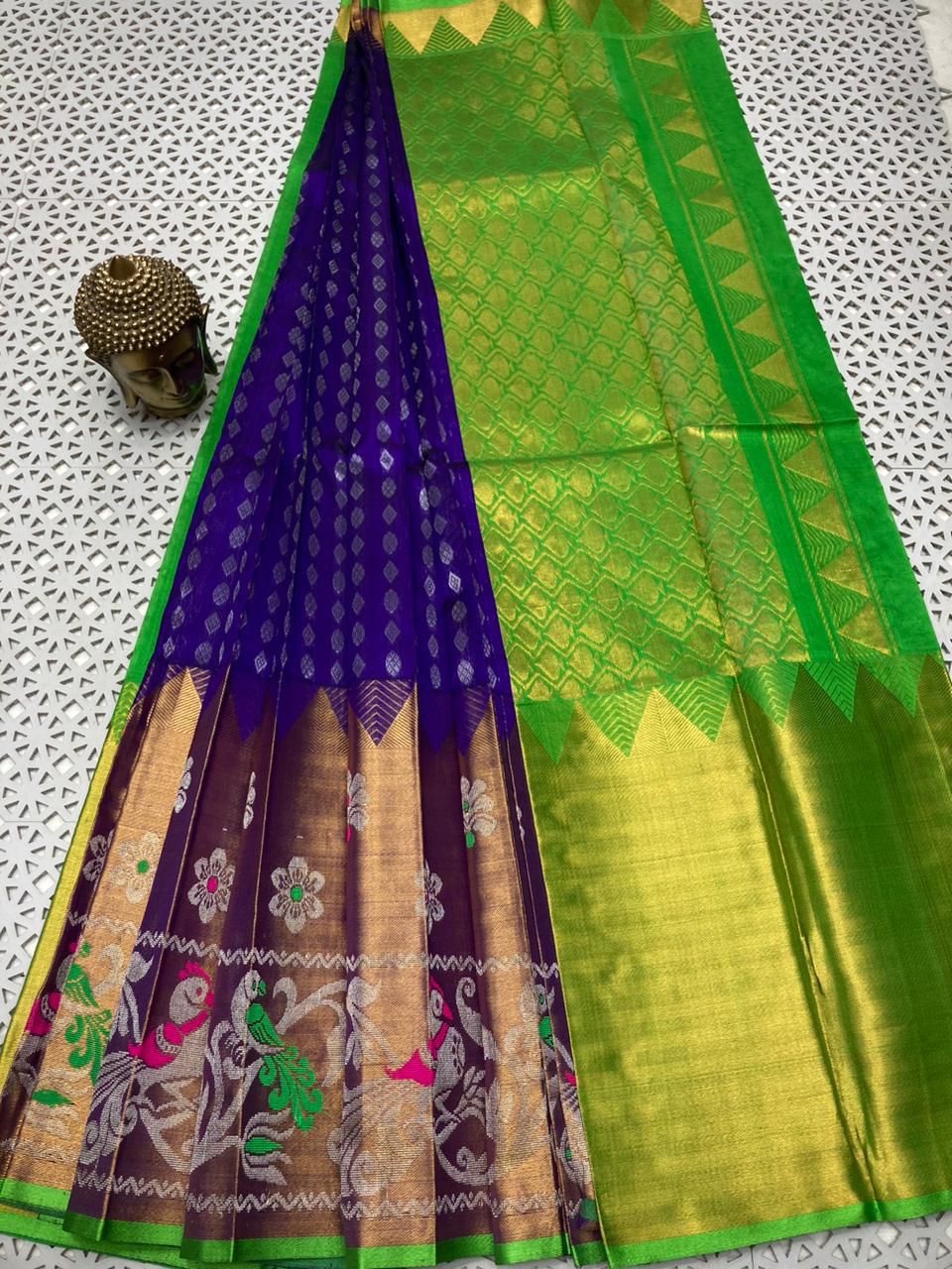 price @ 1999/- New Launching in Banarasi Handloom soft silk pattu Silk  Heavy zari work Sarees Fabric : Banarasi Handloom soft silk… | Instagram