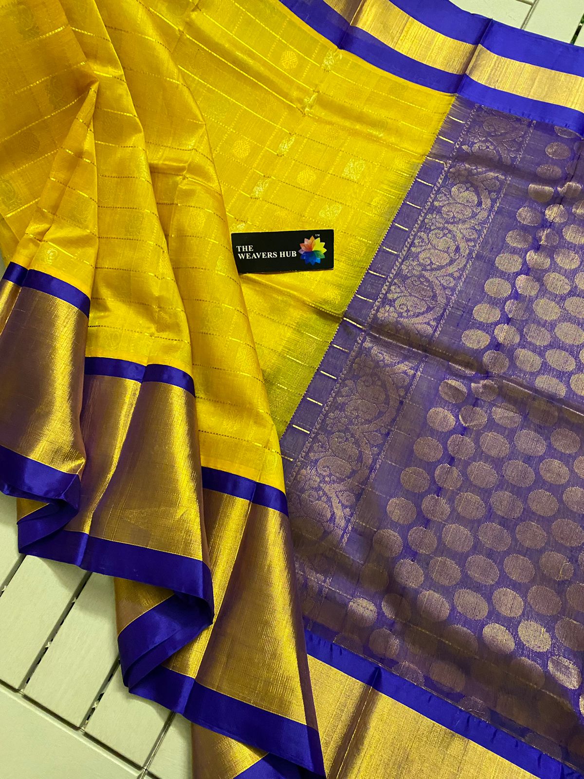 Handwoven Kuppadam Pattu Saree