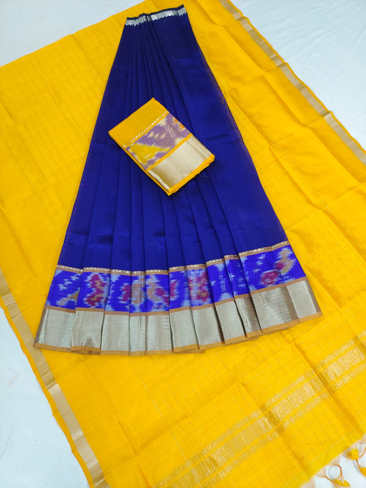 Mangalgiri pattu pochampalli silver zari border half saree material