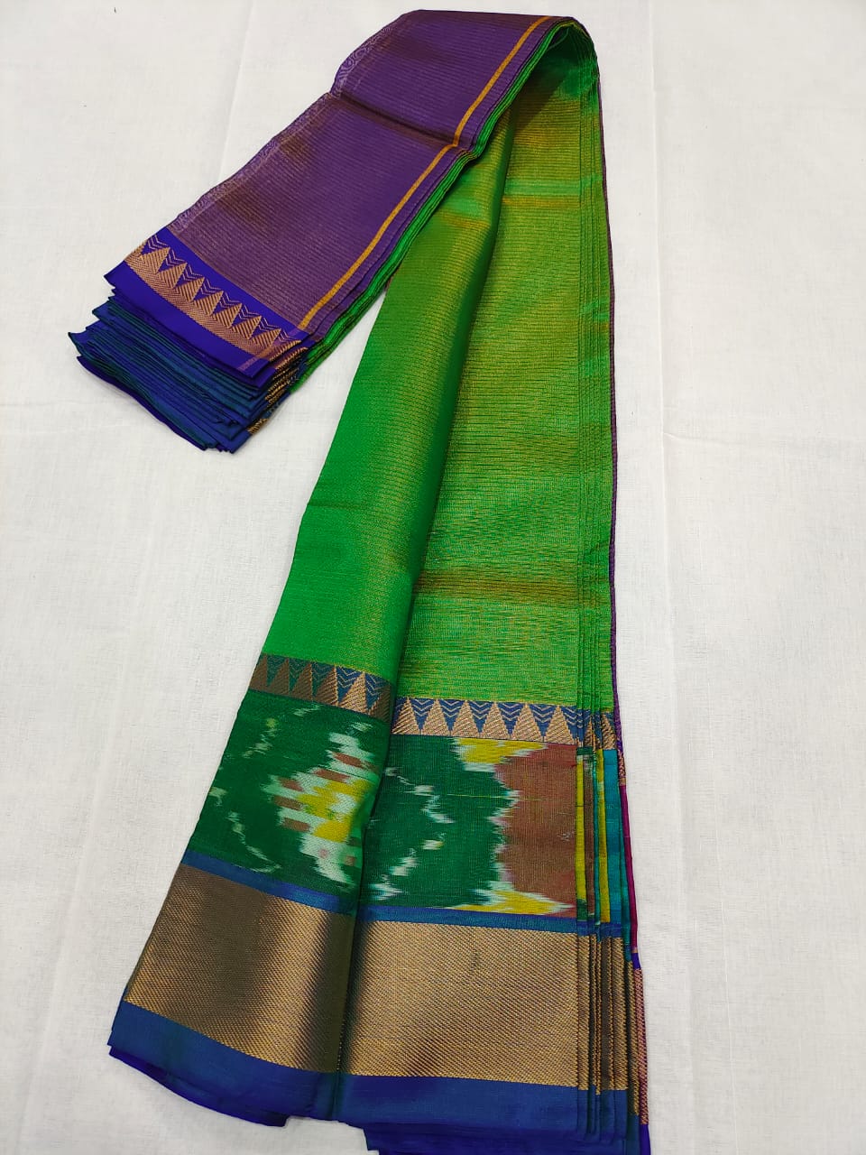 Manglagiri pattu pochampalli zari border beautiful plain saree