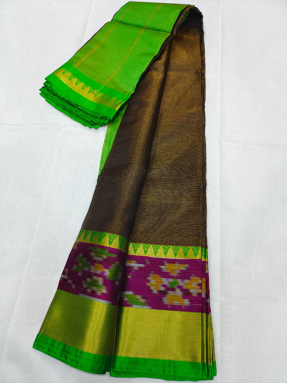 Manglagiri pattu pochampalli zari border beautiful plain saree