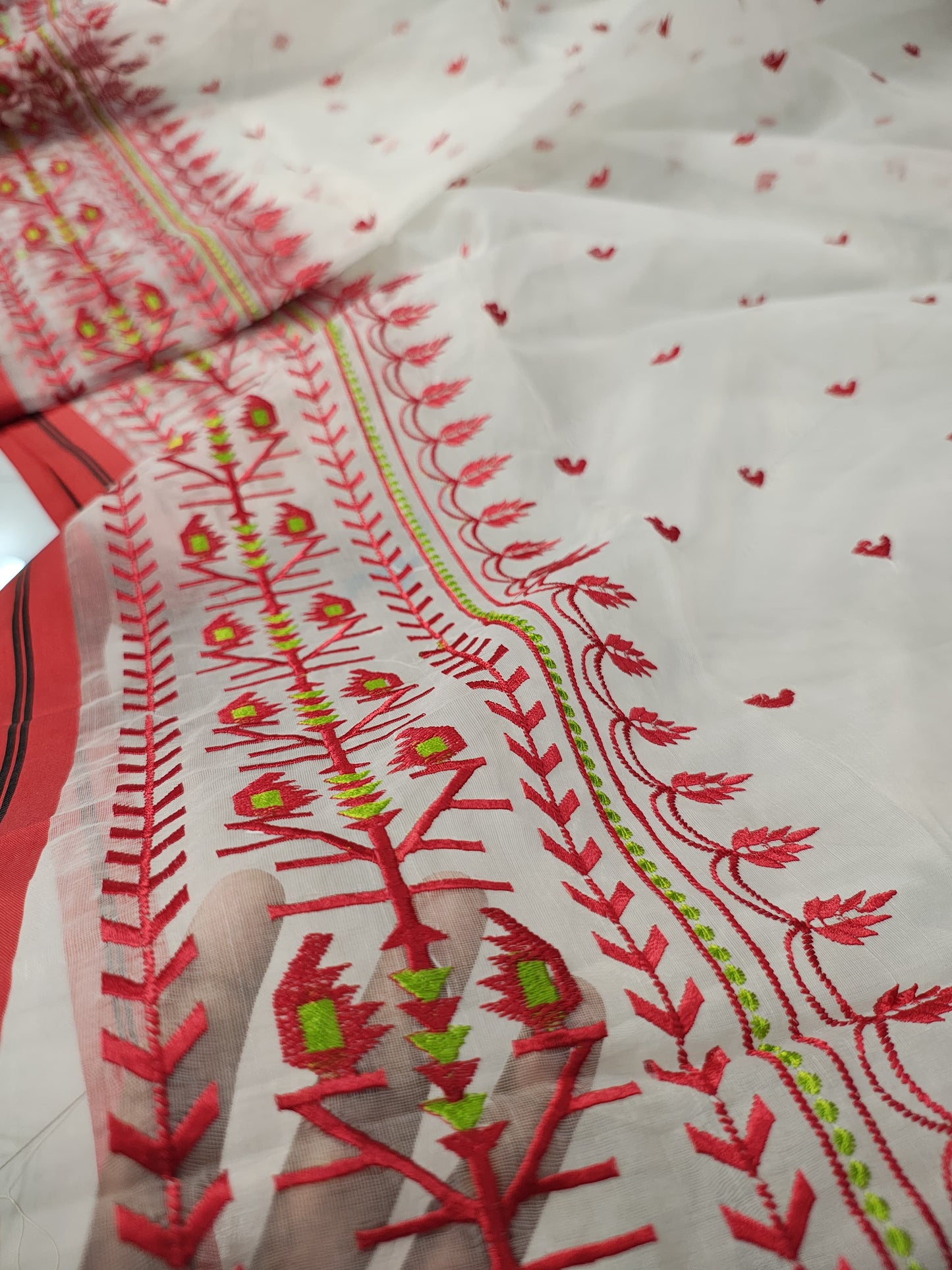 Maslin jamdani work embroidery saree