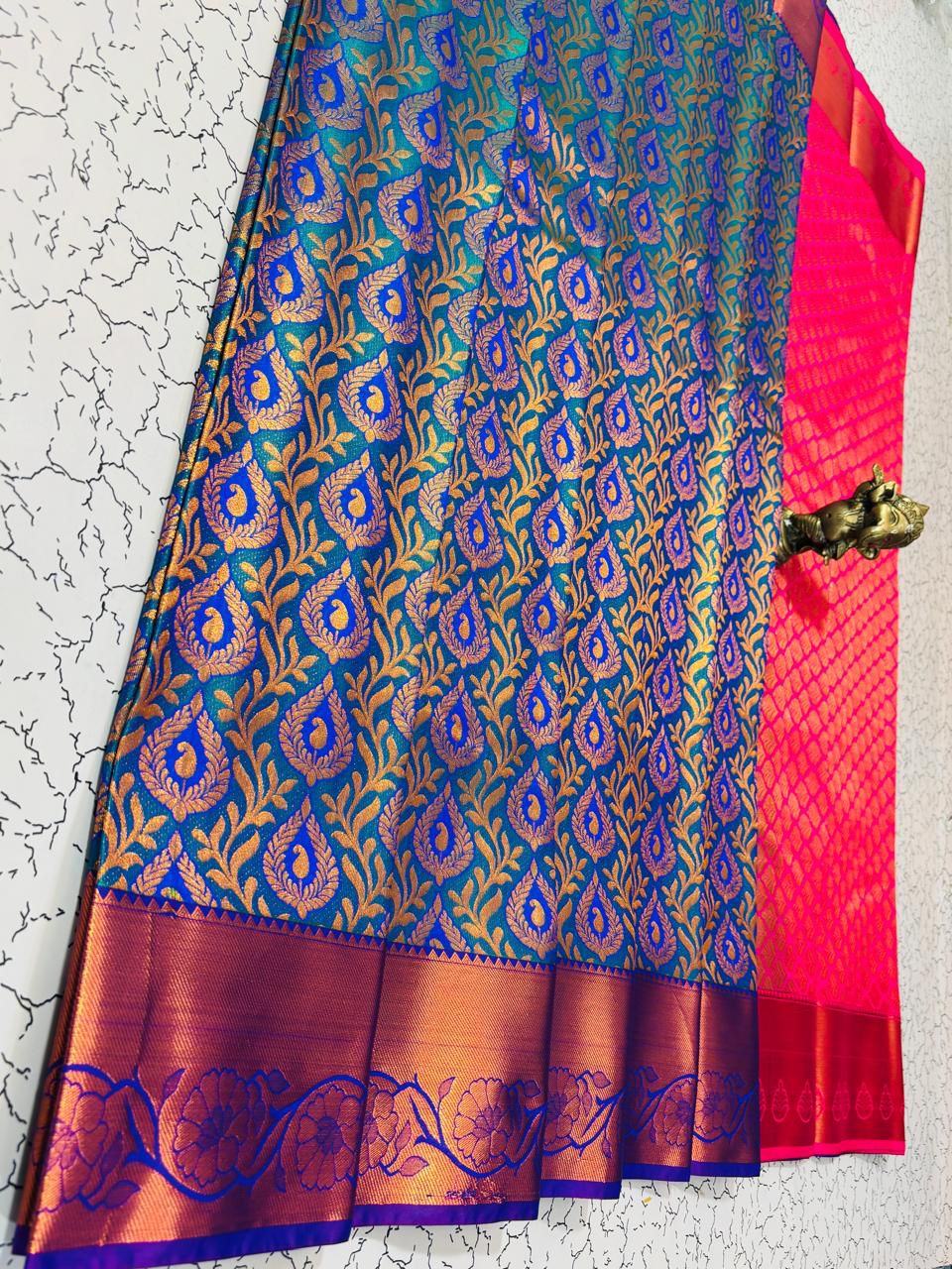 Mayil Pattu Elampillai Semi Silk Saree