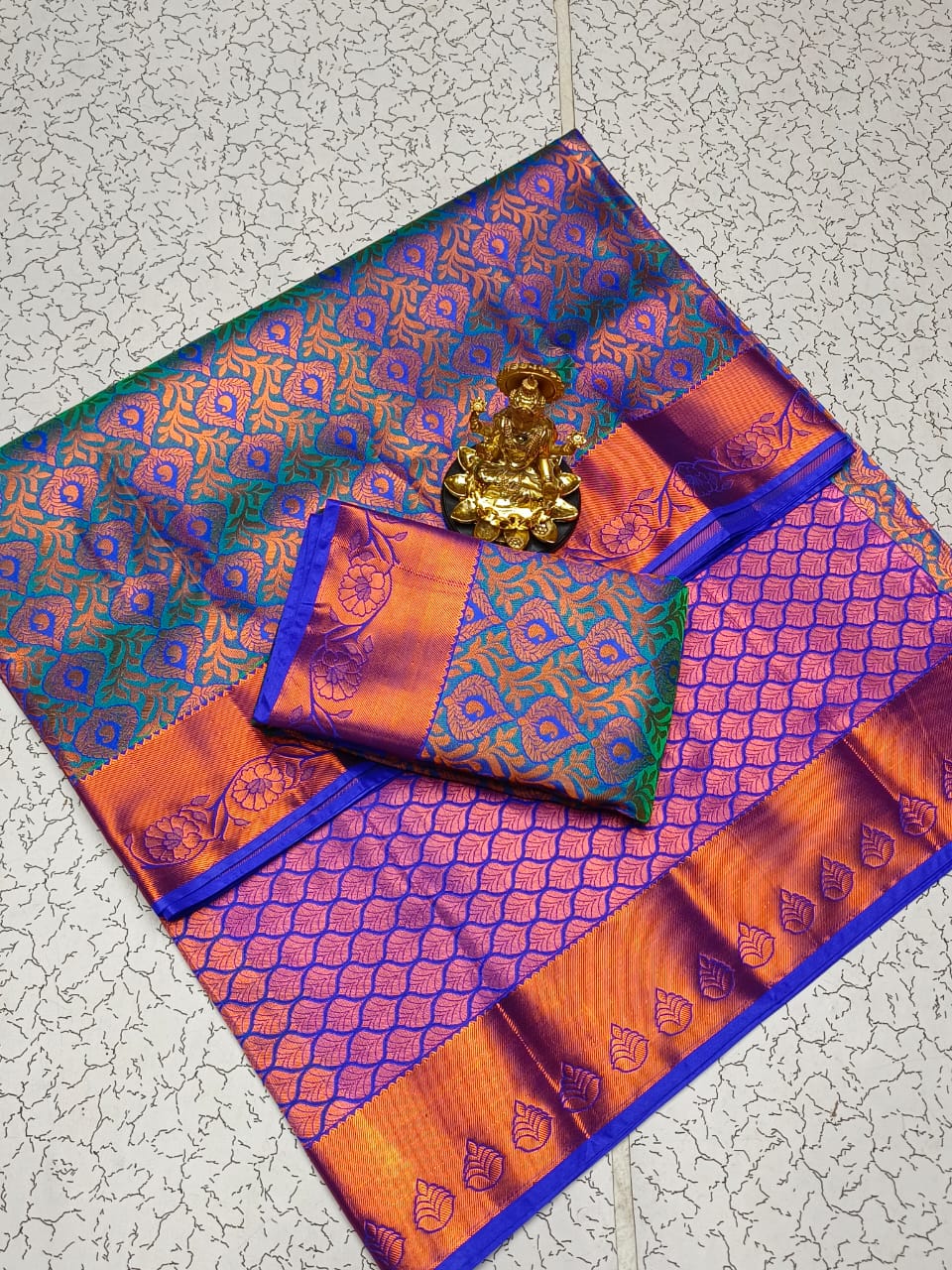 Mayil Pattu Silk Saree