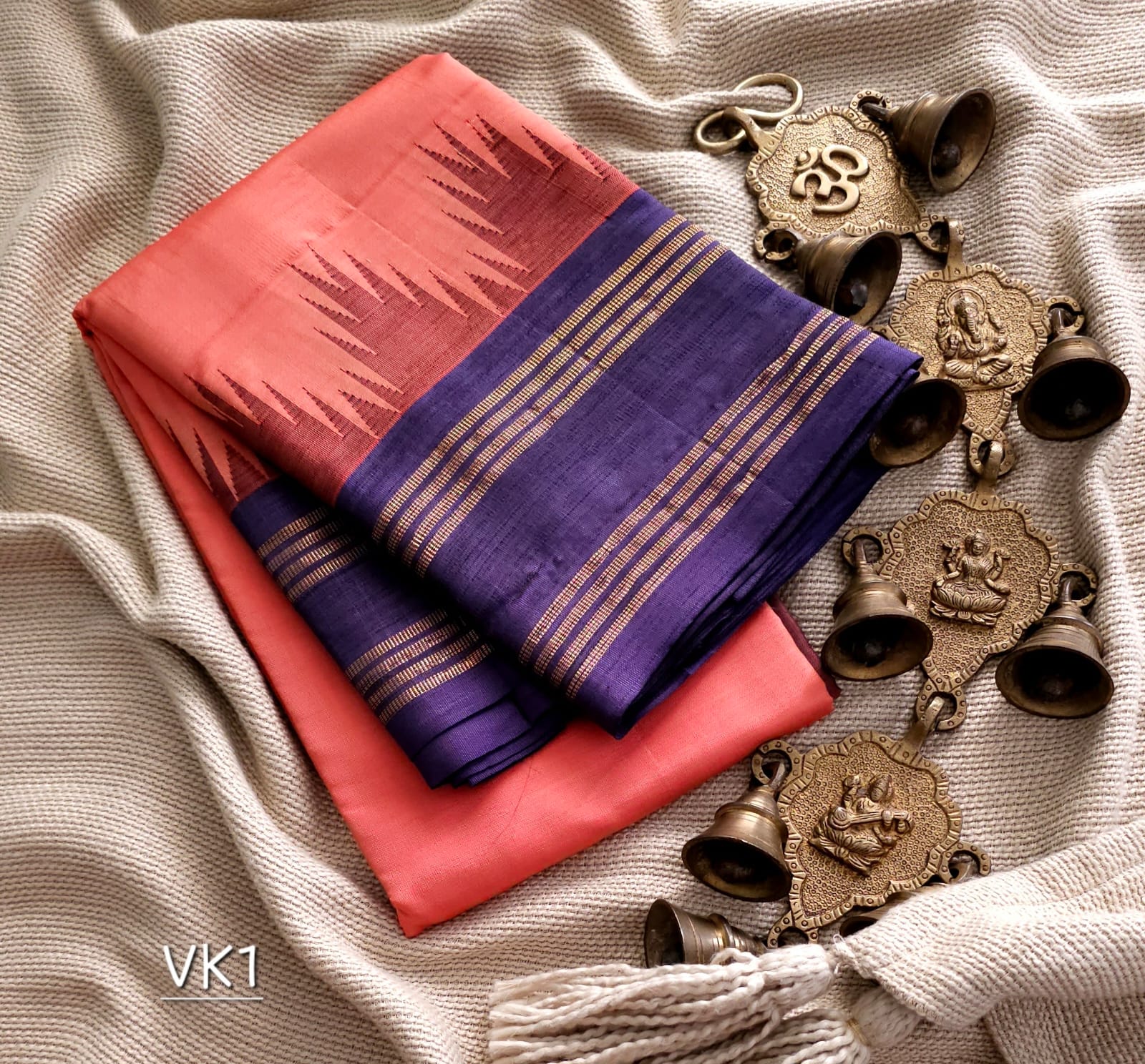 pure hand woven vazhai pattu saree V04157 2