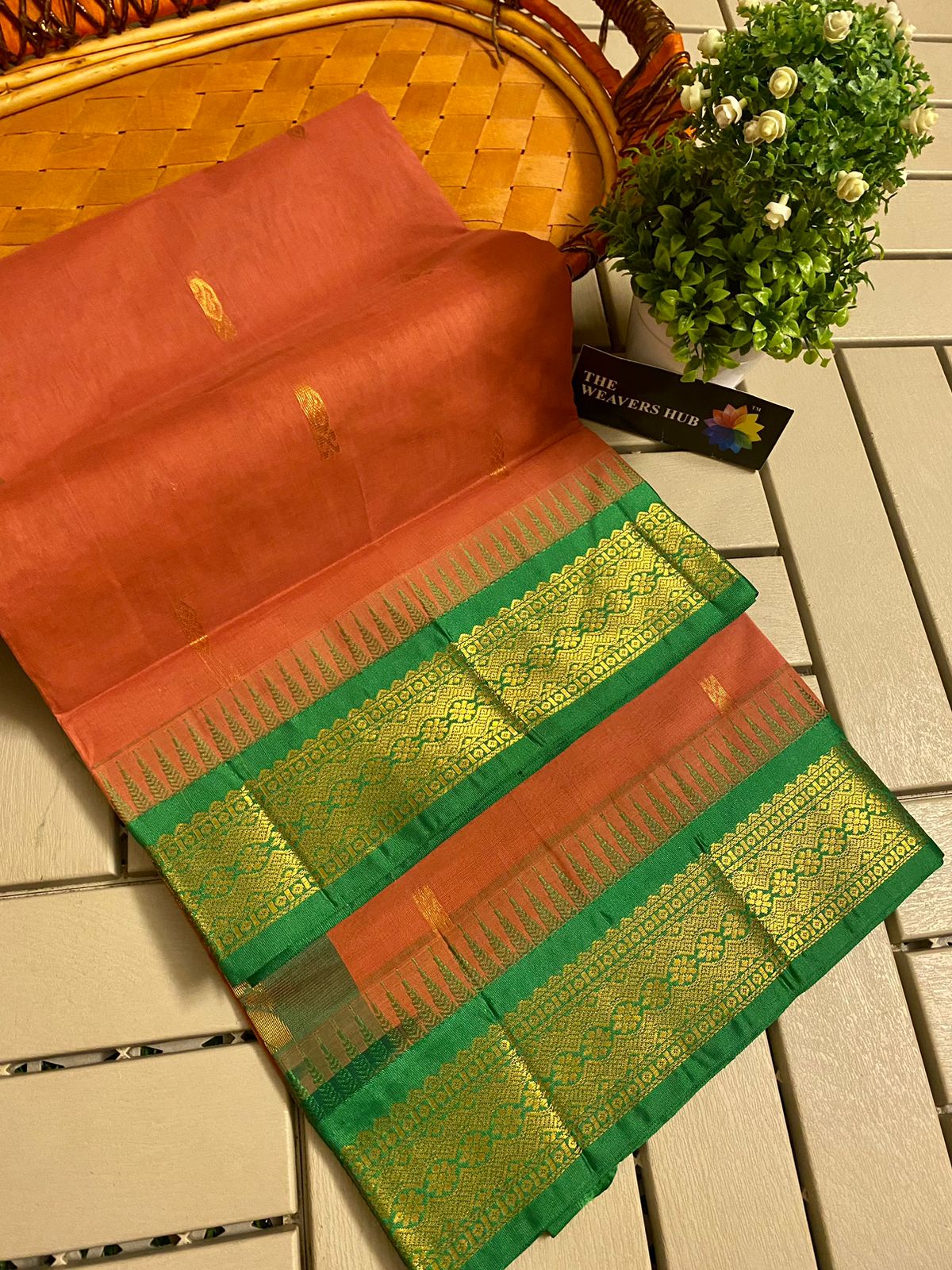 Pure Handloom Gadwal Cotton Saree