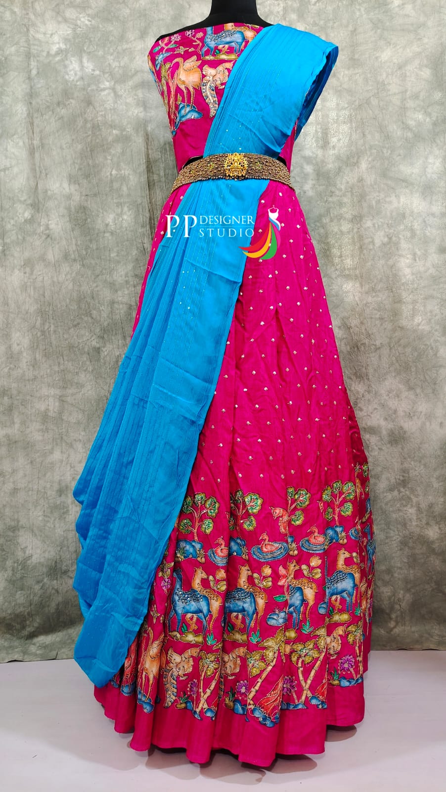 Zardozi Fashion Farrukhabad - Peace pink tone lehenga choli stylish on raw  silk fabric. Lehenga Length full Lehenga Flayer 4 meter Choli Designer Work  material pure zardozi embroidery handwork Dupatta 2.5 meter