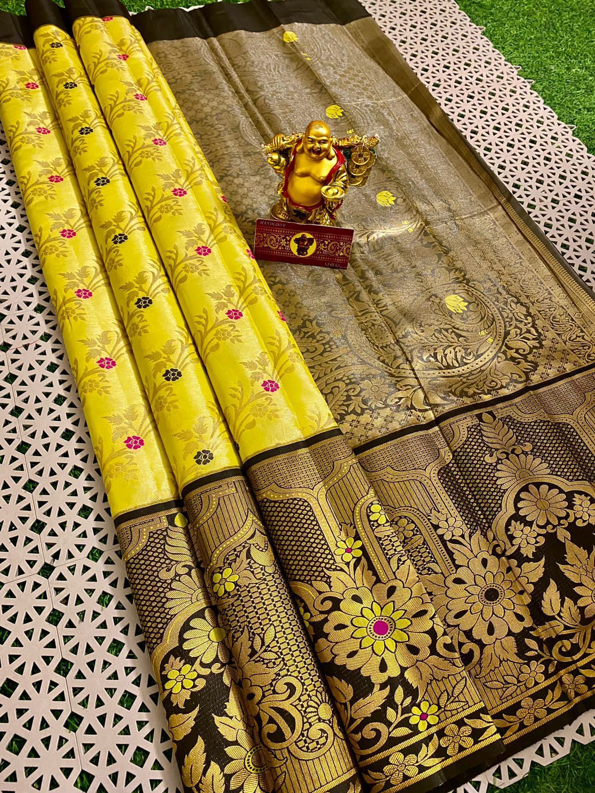 Pure Handloom Bandini Pattu Sarees - siri designer collections