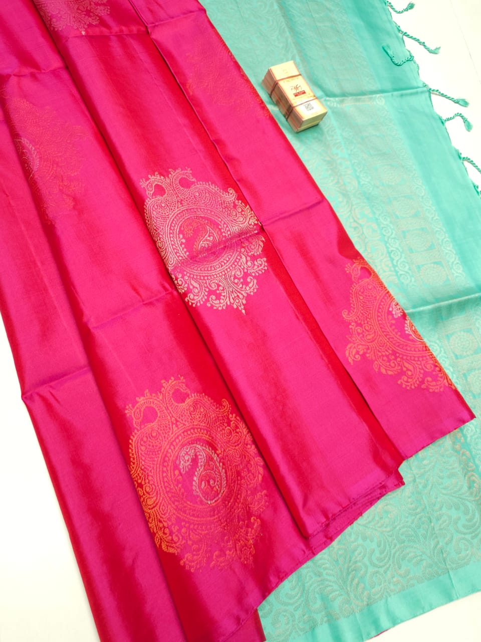 Pure Handloom Soft Silk Saree