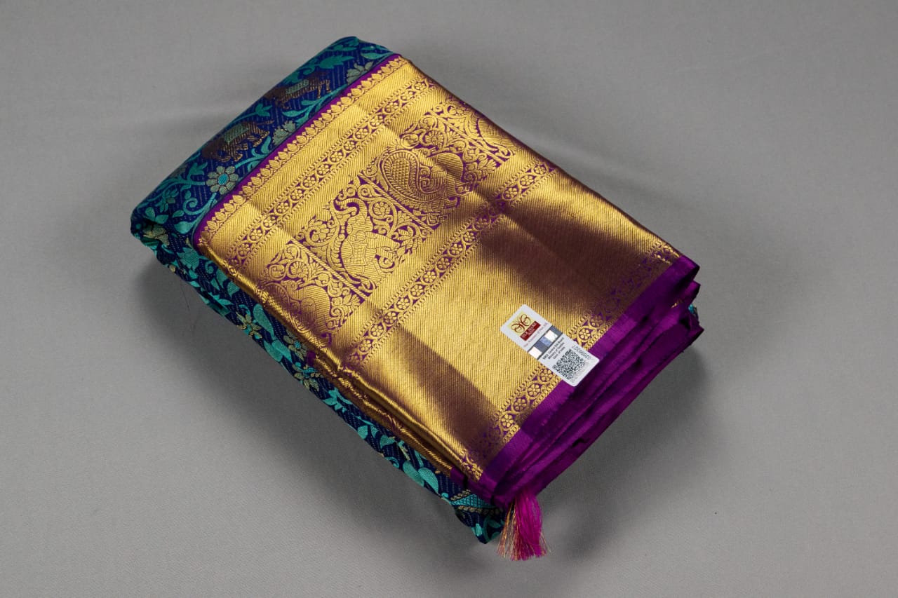 Pure Kanchipuram Handloom Dual Colour Silk Saree