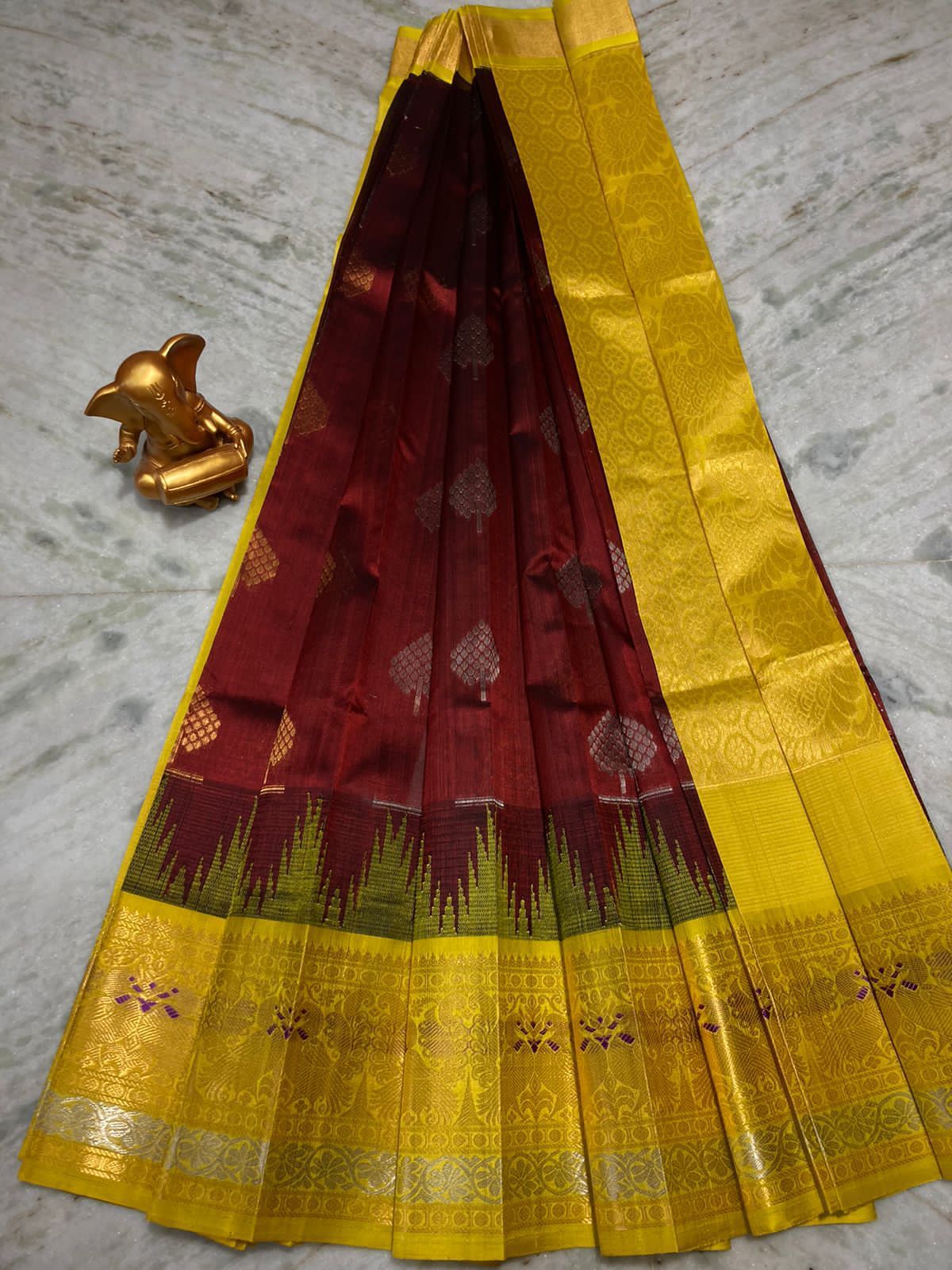 Gold Tissue Kanjivaram Silk Saree With Stripes Pattern | Singhania's