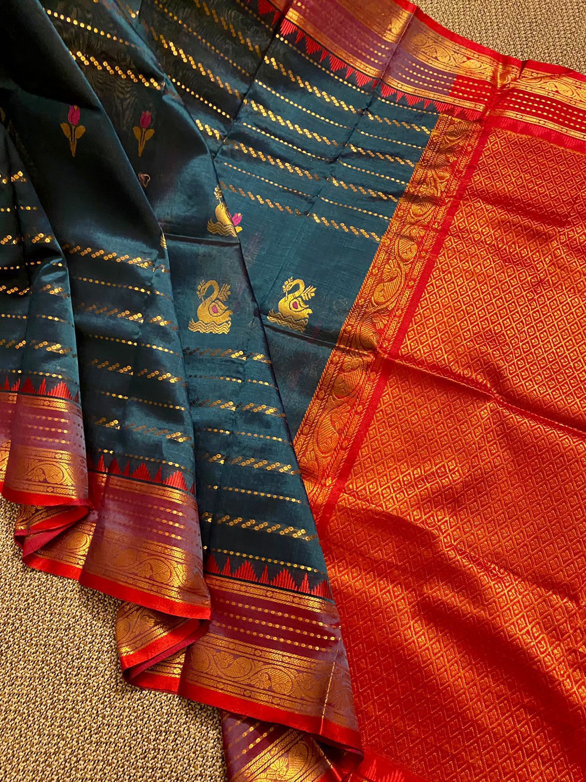 Pure Mangalagiri Kuppadam Pattu Saree