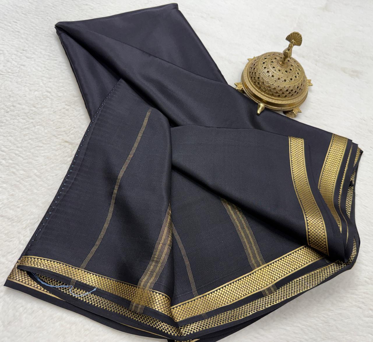 Pure Mysore Crepe Silk Small Border Saree