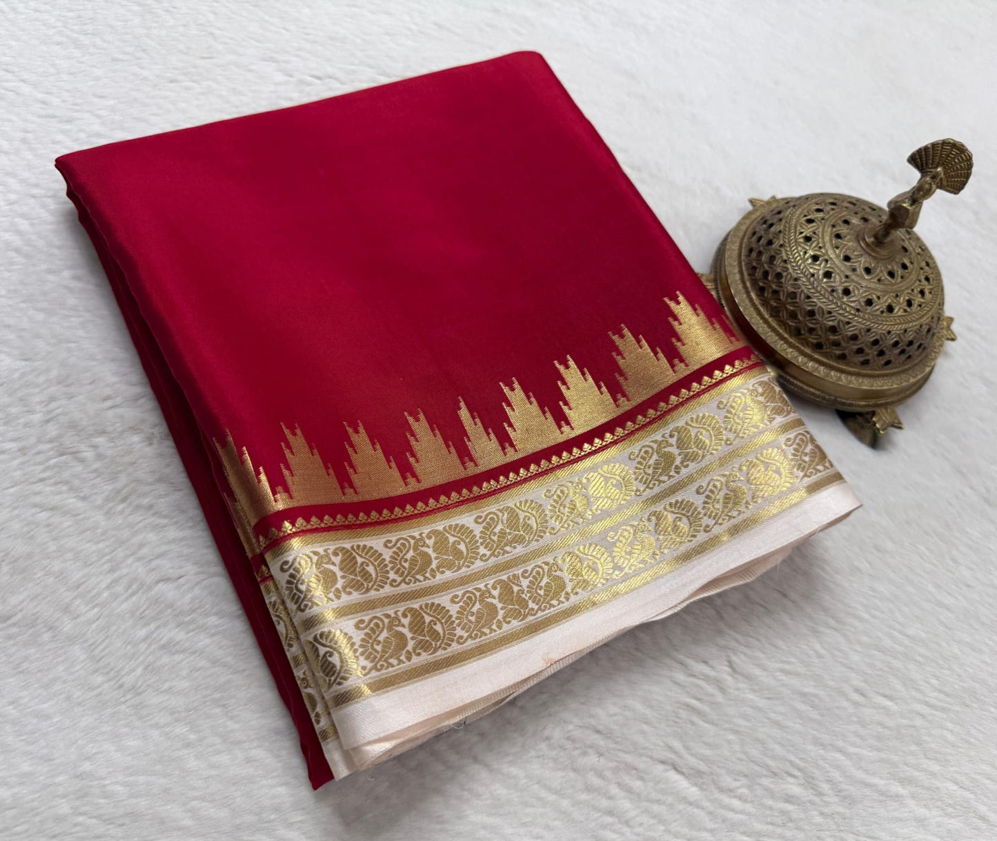 Pure mysore silk 100 gram thickness peacock border saree