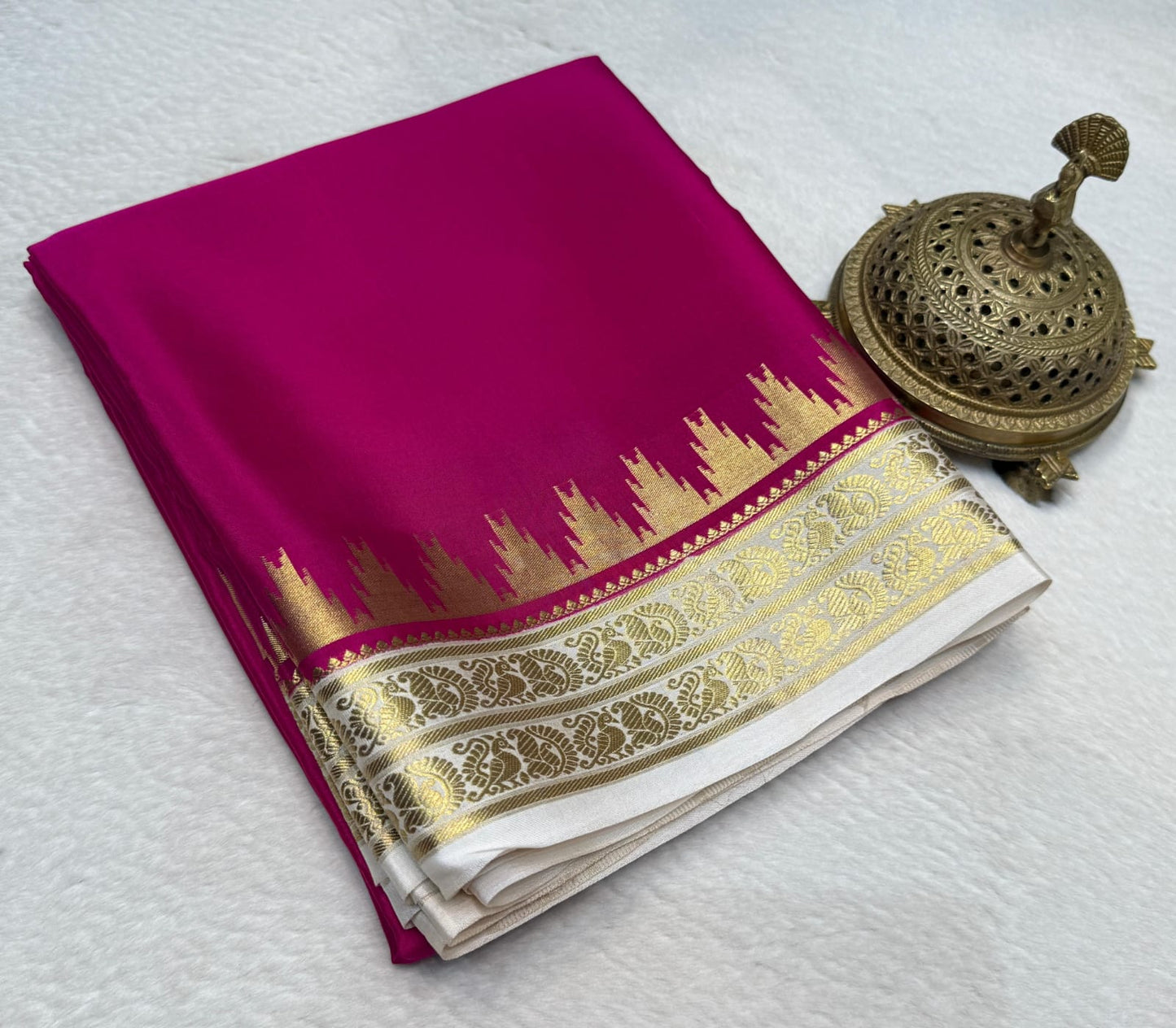 Pure mysore silk 100 gram thickness peacock border saree