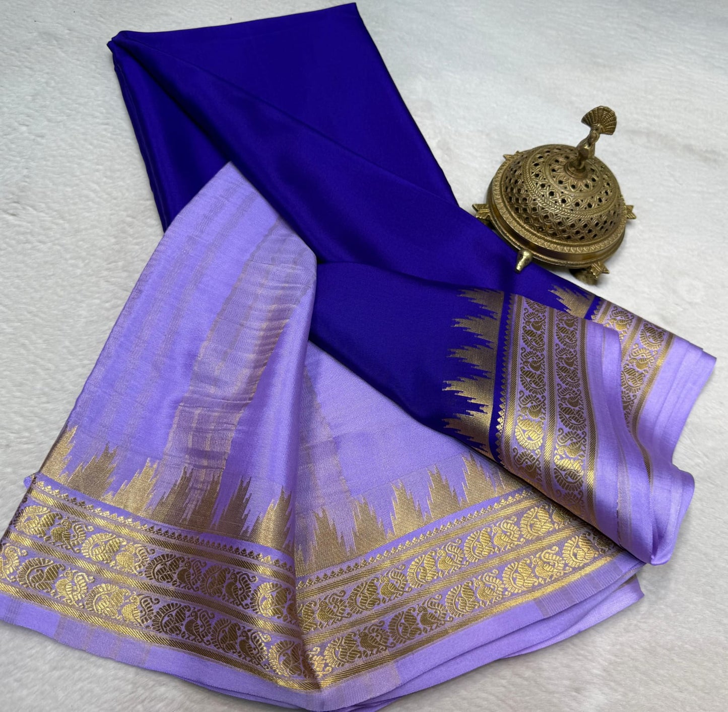 Pure mysore silk 100 gram thickness peacock border saree