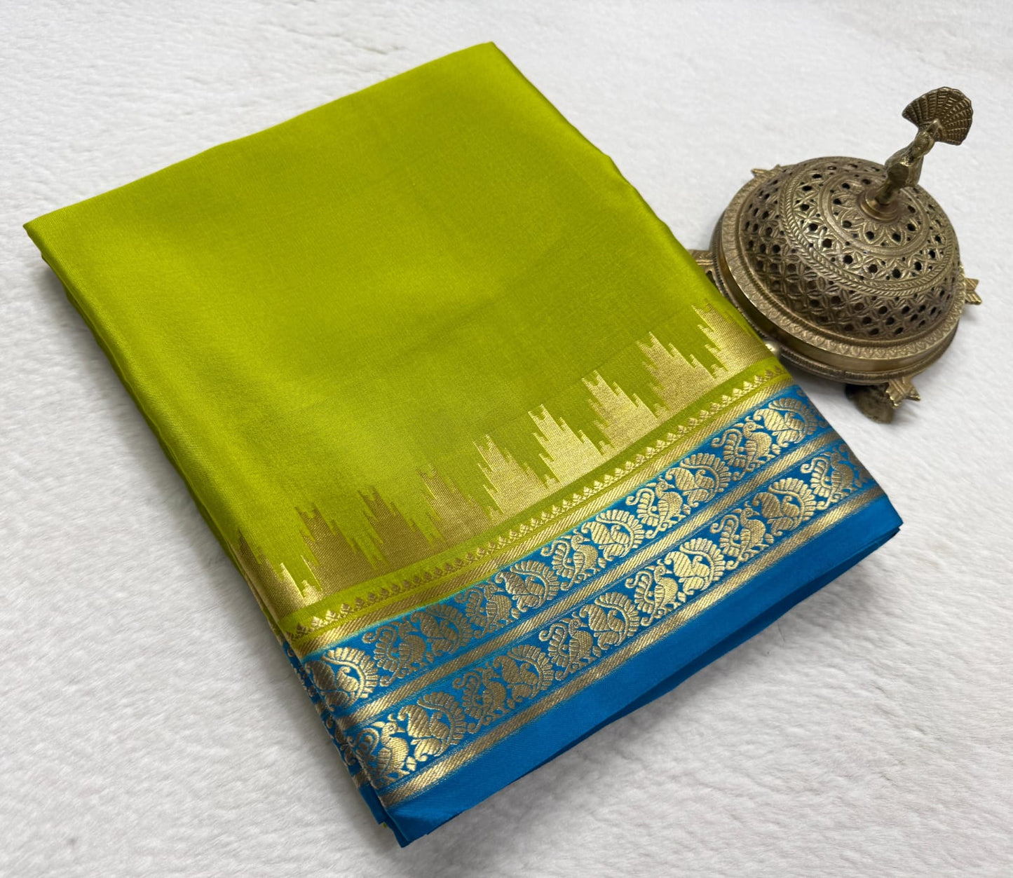 Pure mysore silk 100 gram thickness peacock border saree