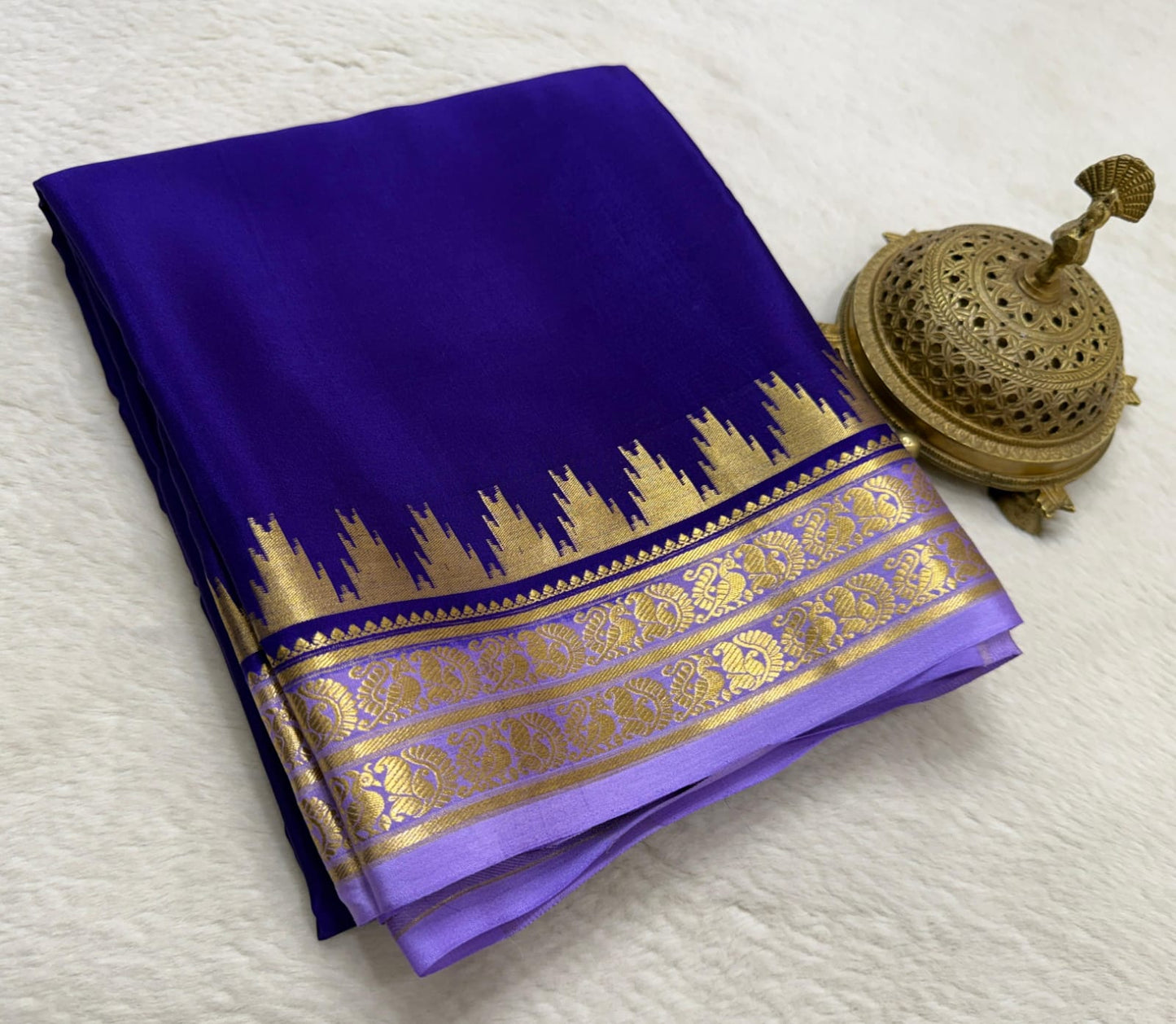 Pure mysore silk 100 gram thickness peacock border saree
