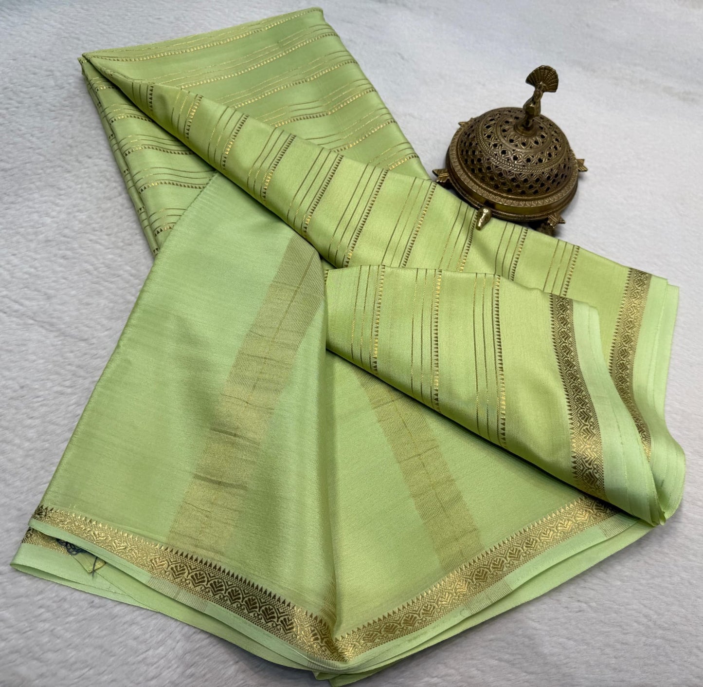 Pure mysore silk 120 gram zari lined saree