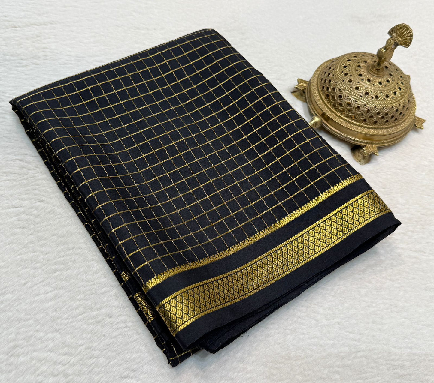 Pure mysore silk checked 120 grm thickness saree