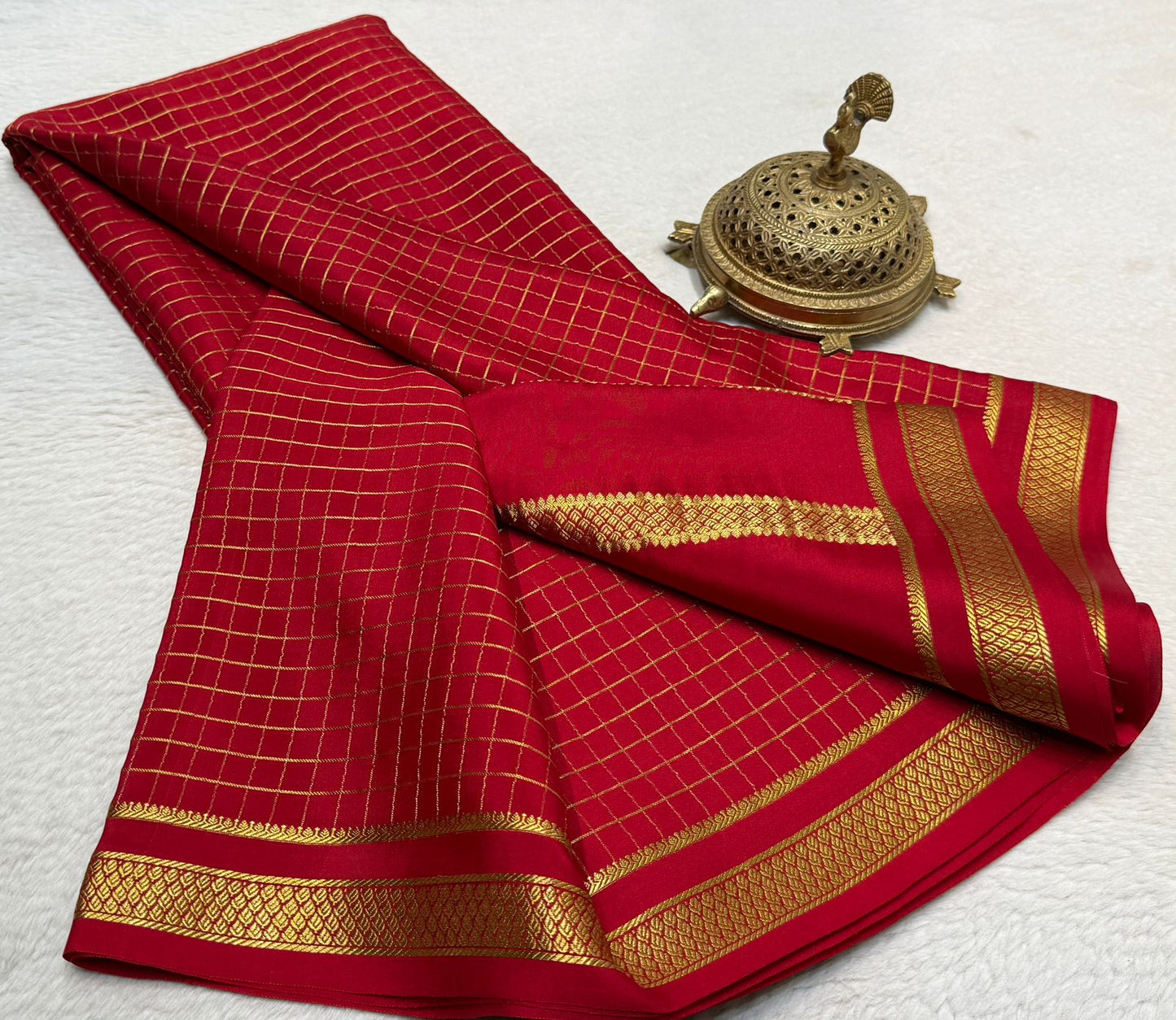 Pure mysore silk checked 120 grm thickness saree