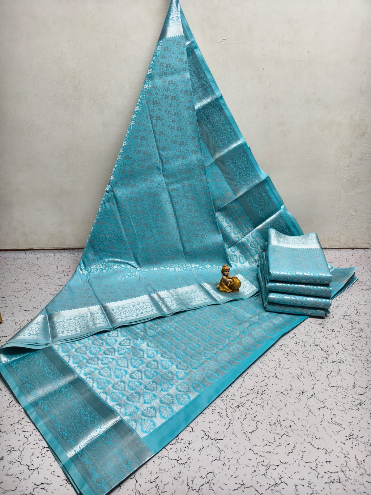 Samuthrika Semi-silk Brocade Work Saree