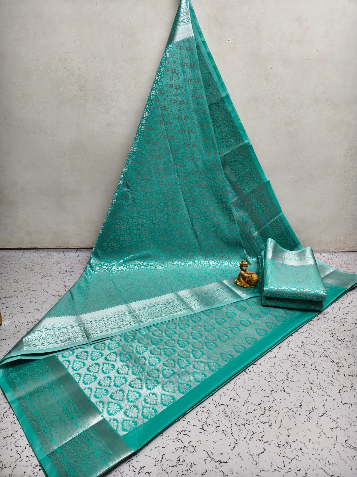 Samuthrika Semi-silk Brocade Work Saree