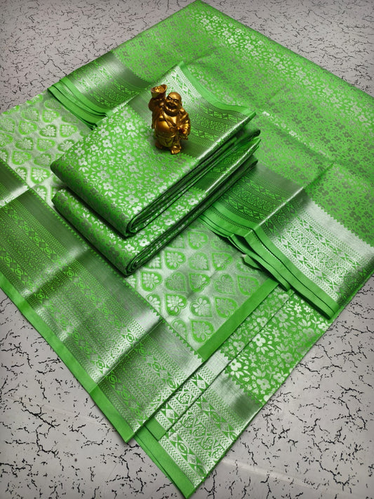 Vasthrakala Samuthrika Semi Silk Wedding Saree