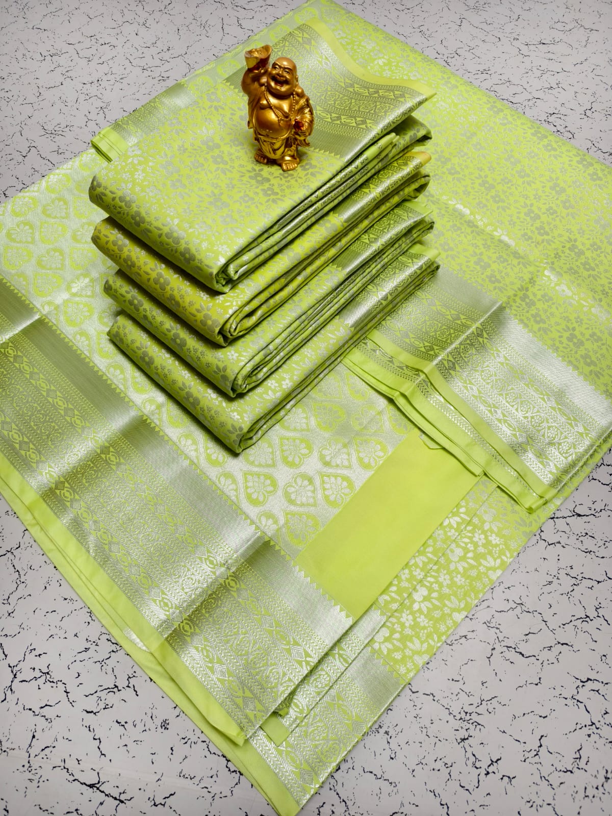 Vasthrakala Samuthrika Semi Silk Wedding Saree