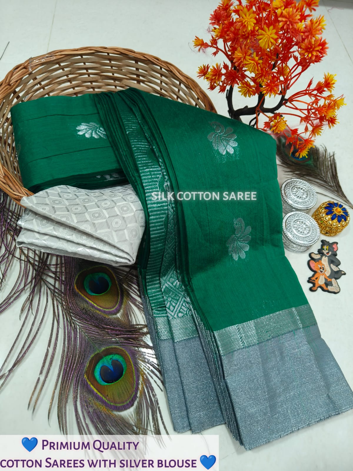 Silk Cotton Saree With Silver Zari