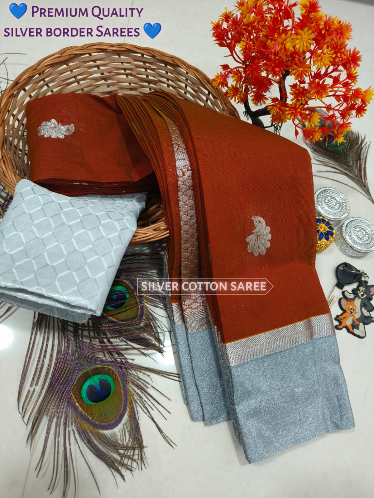 Silk Cotton Saree With Silver Zari