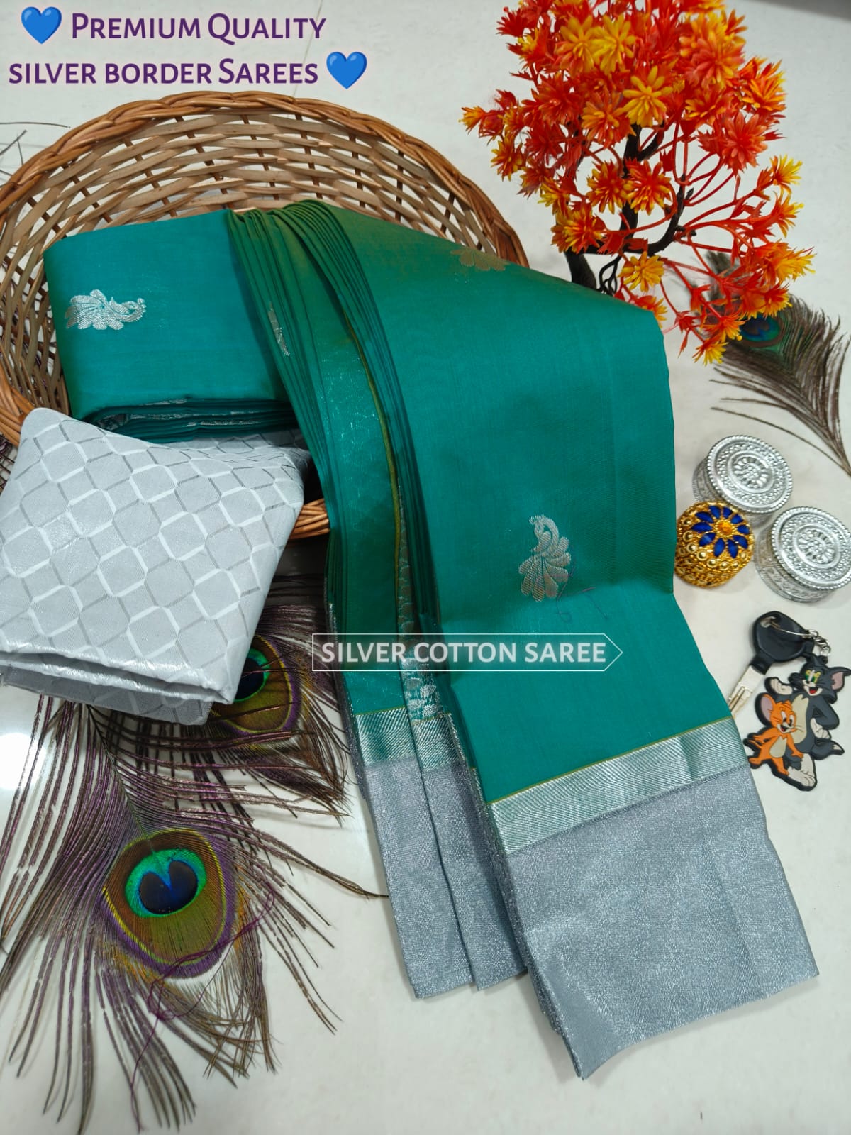 Silk Cotton Saree With Silver Zari