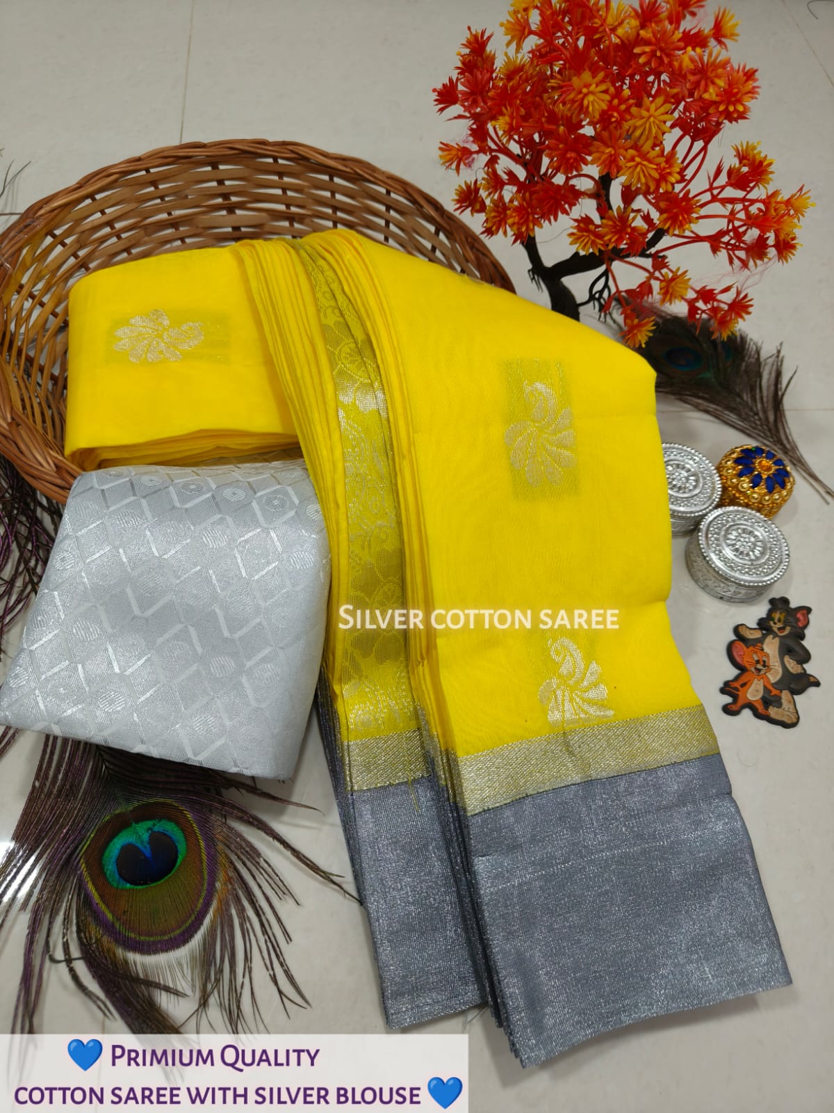 Silk Cotton Saree With Silver Zari