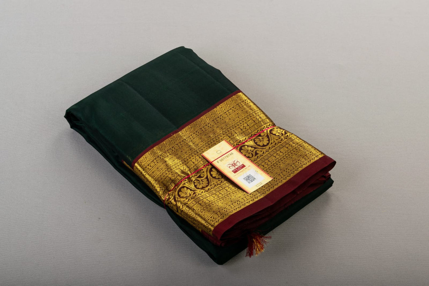 Handloom Kanchipuram Pure Silk Plain Saree