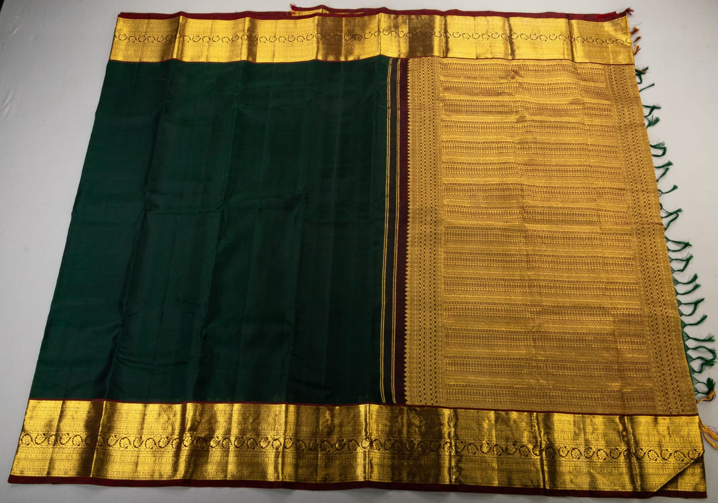 Handloom Kanchipuram Pure Silk Plain Saree