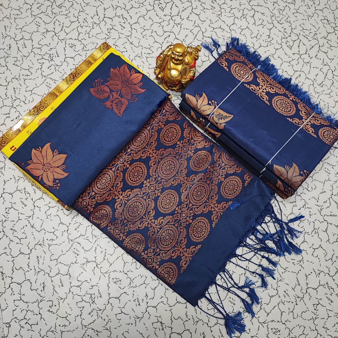 Elampillai Borderless Soft Silk Saree