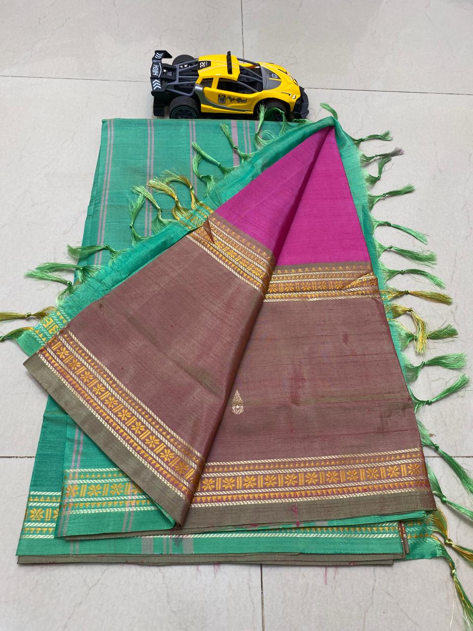 Vazhai pattu saree